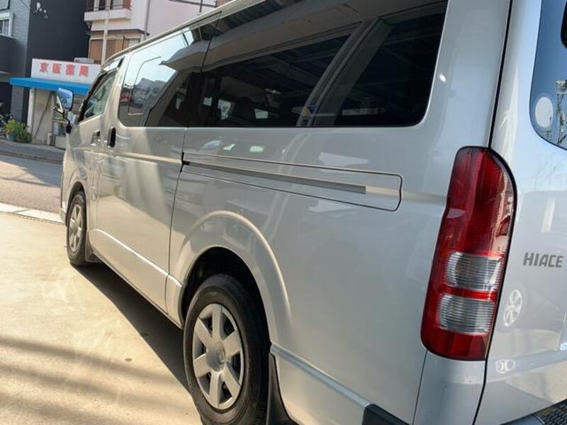 HIACE VAN