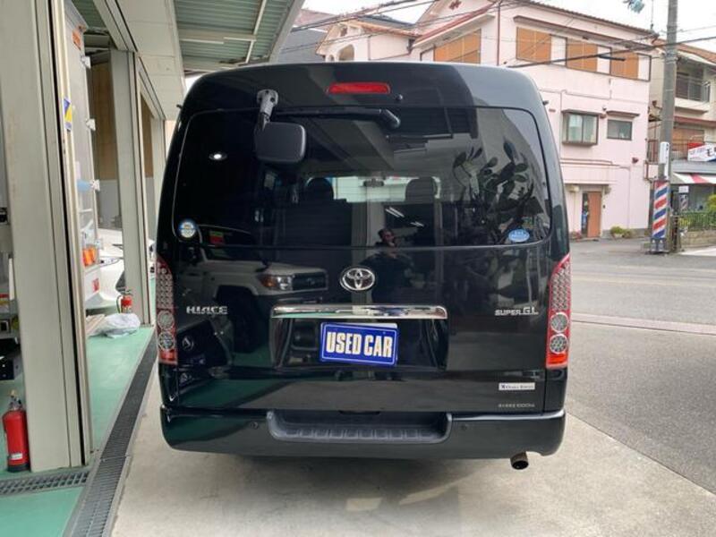 HIACE VAN