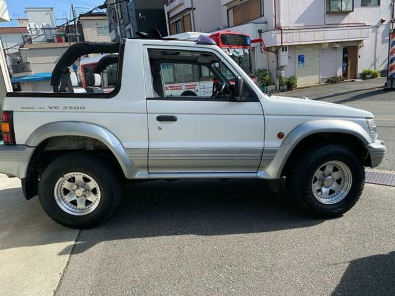 PAJERO
