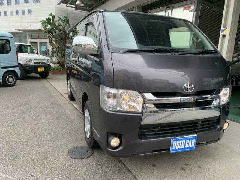 HIACE VAN