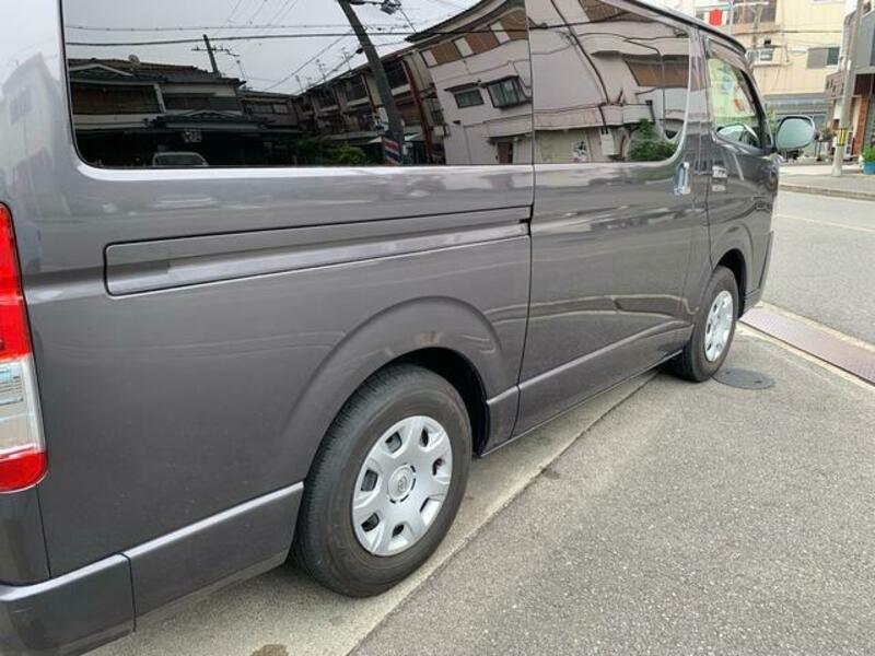 HIACE VAN