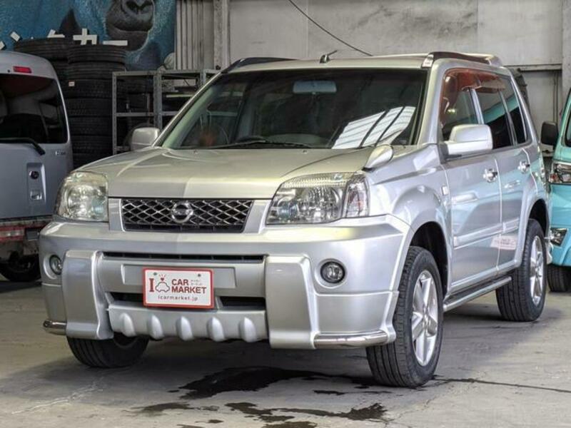 X-TRAIL
