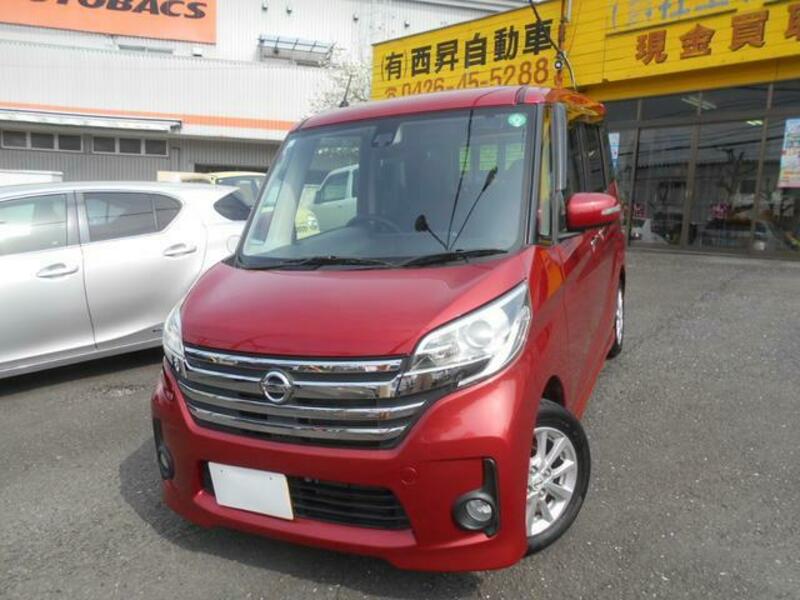 NISSAN DAYZ ROOX