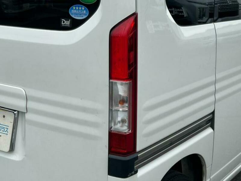 N-VAN