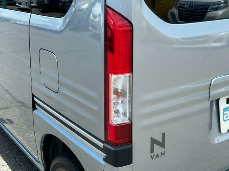 N-VAN
