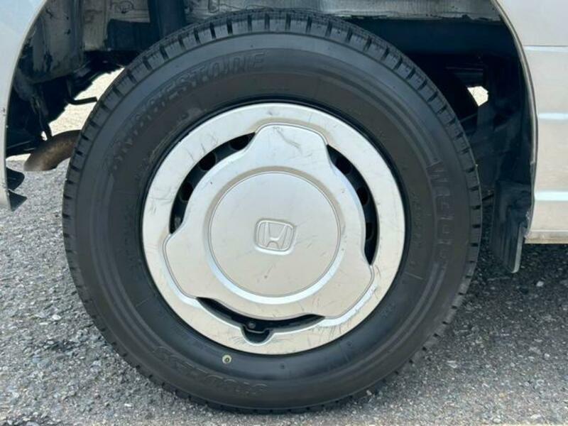 N-VAN