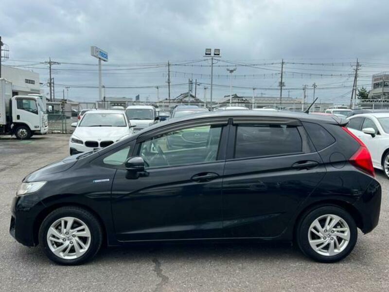 FIT HYBRID