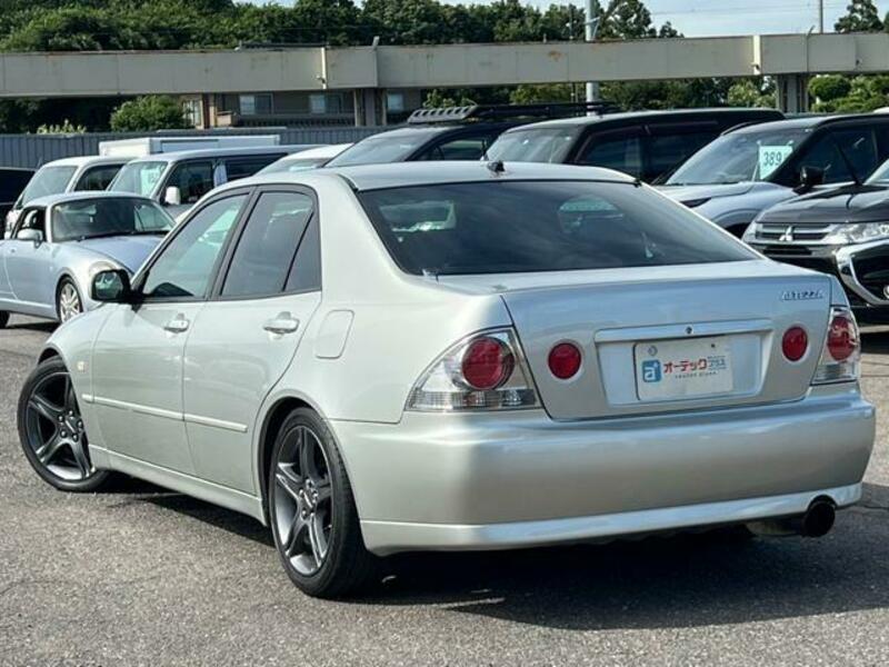 ALTEZZA