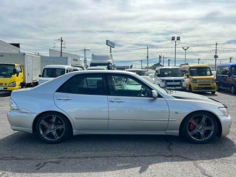 ALTEZZA