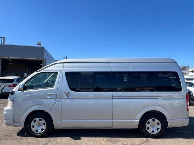 HIACE WAGON