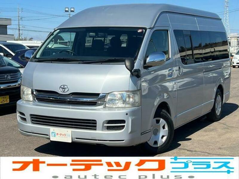 TOYOTA HIACE WAGON