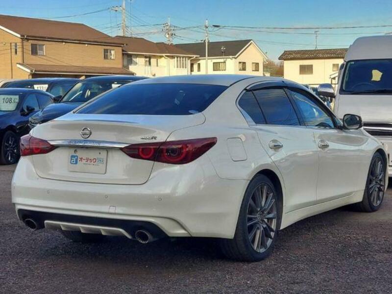 SKYLINE