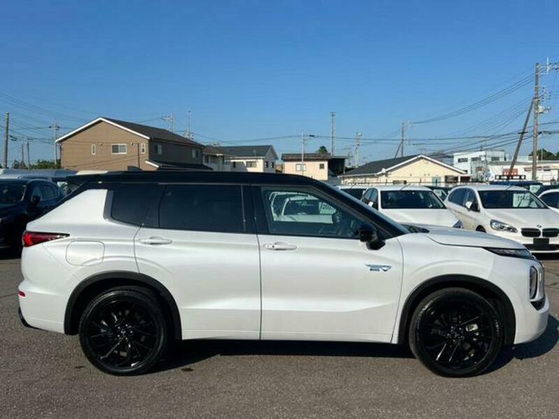 OUTLANDER PHEV