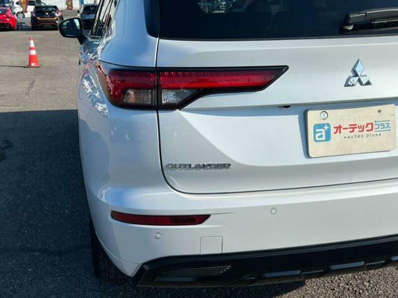 OUTLANDER PHEV