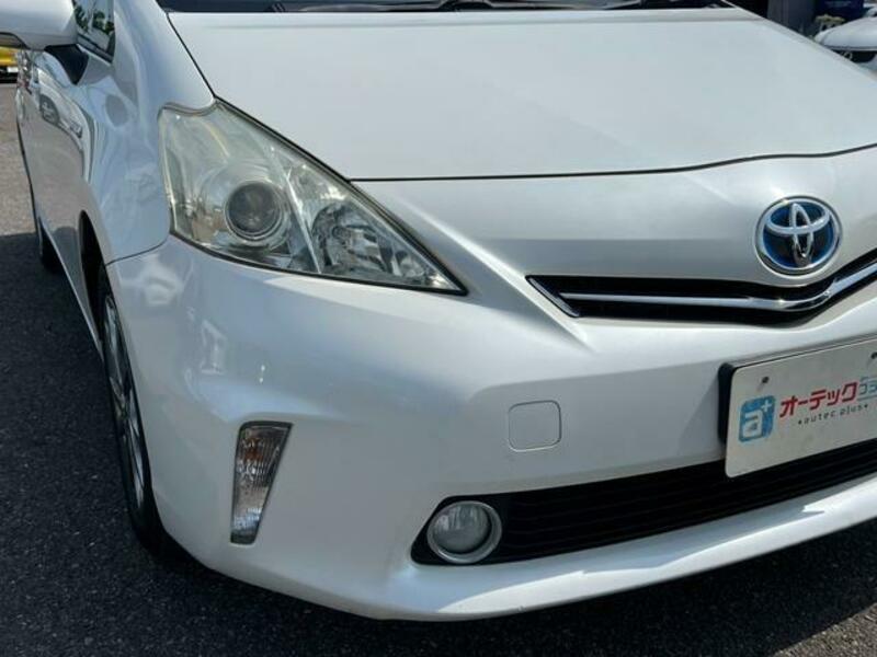 PRIUS ALPHA