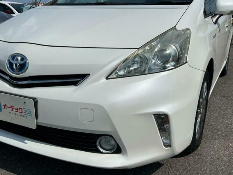 PRIUS ALPHA