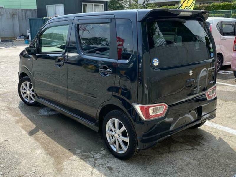 WAGON R