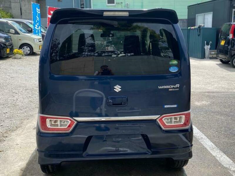WAGON R