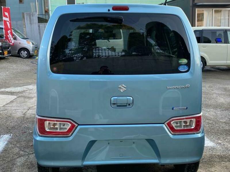 WAGON R
