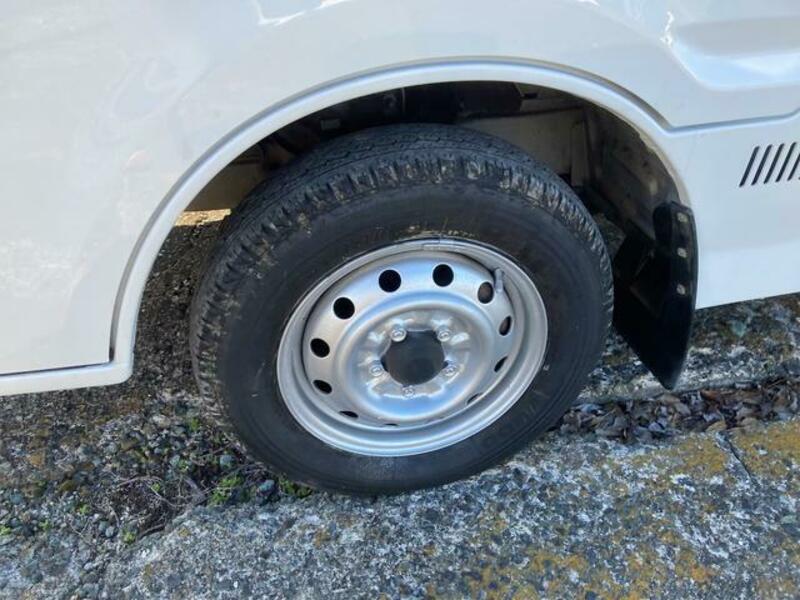 BONGO VAN