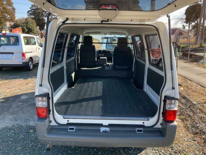 BONGO VAN