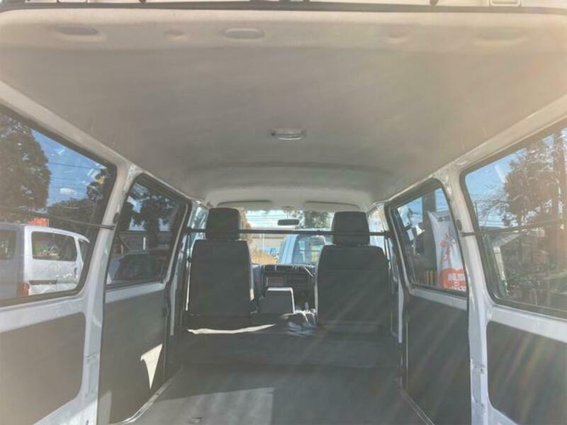 BONGO VAN