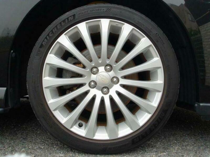 LEGACY B4