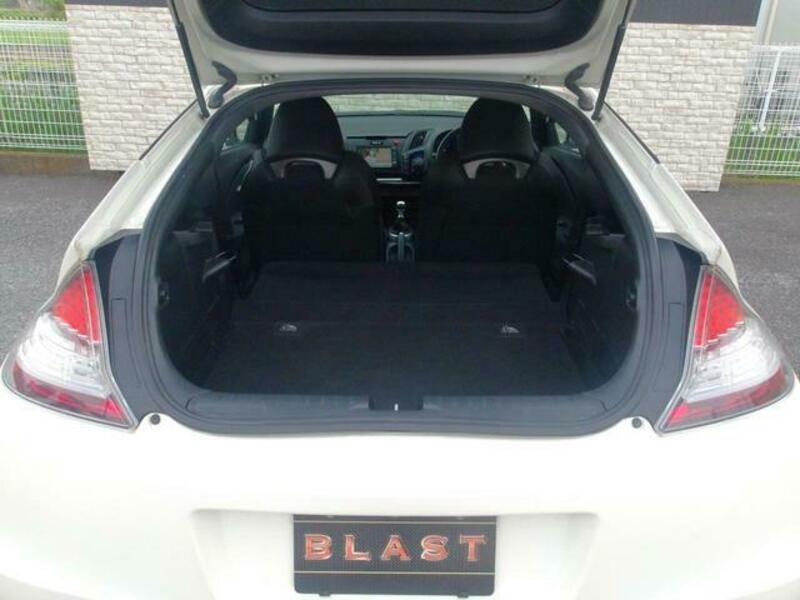 CR-Z