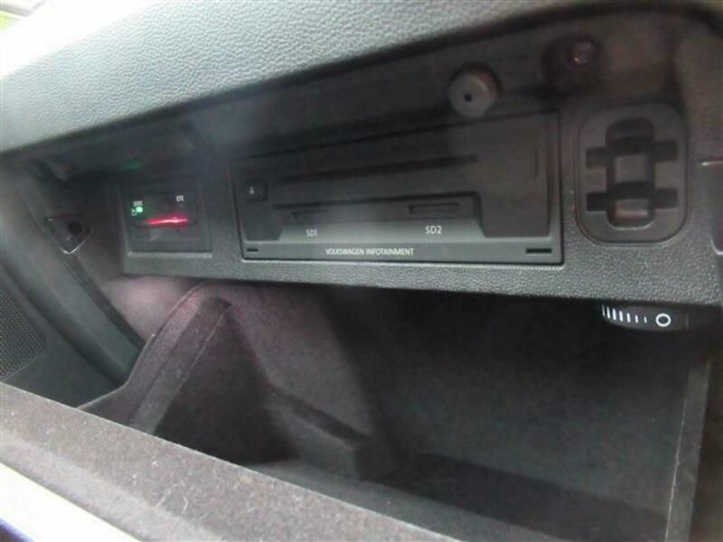 PASSAT VARIANT