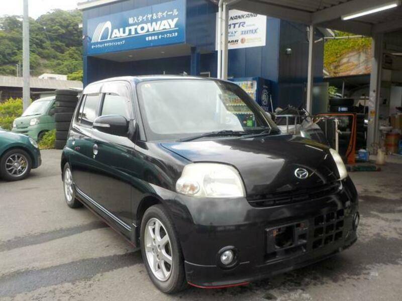 DAIHATSU ESSE