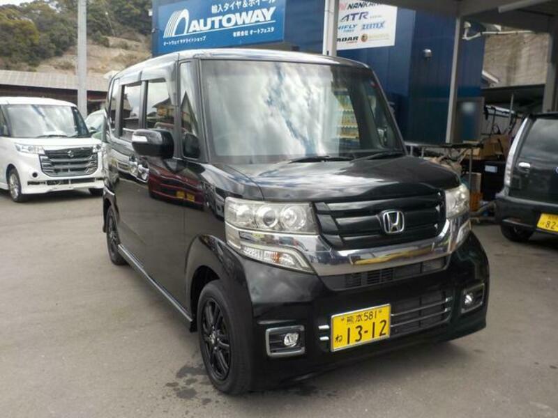 HONDA N BOX CUSTOM