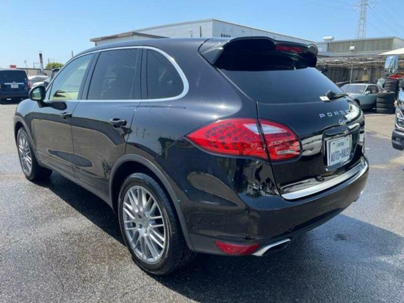 CAYENNE