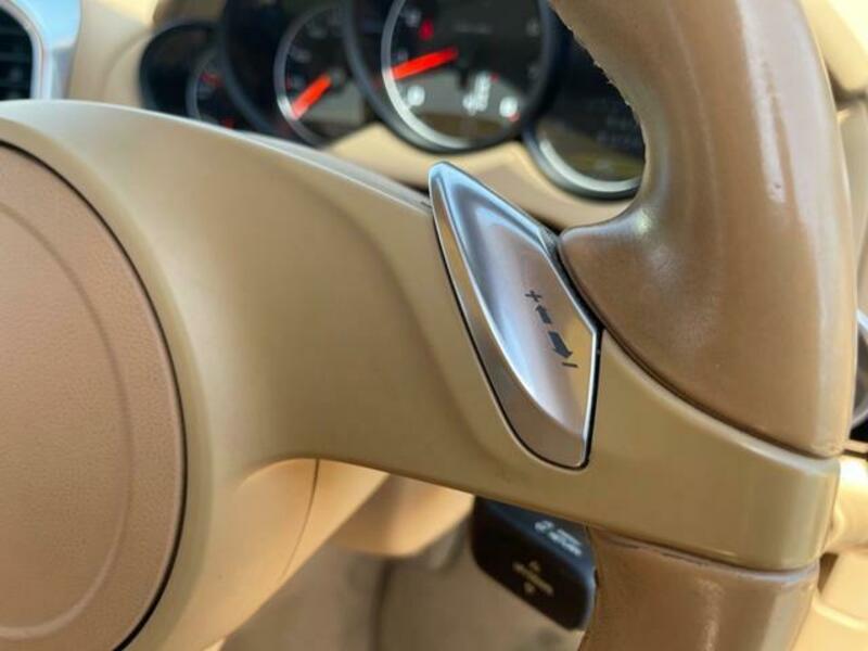 CAYENNE