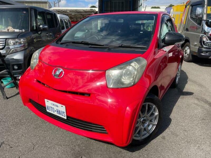 TOYOTA IQ