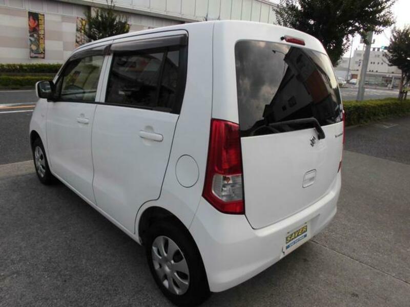 WAGON R