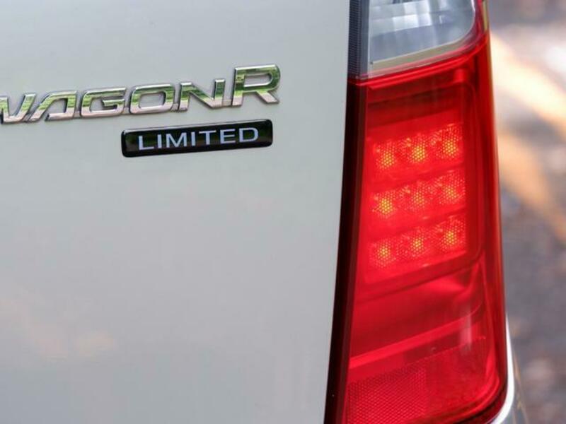 WAGON R
