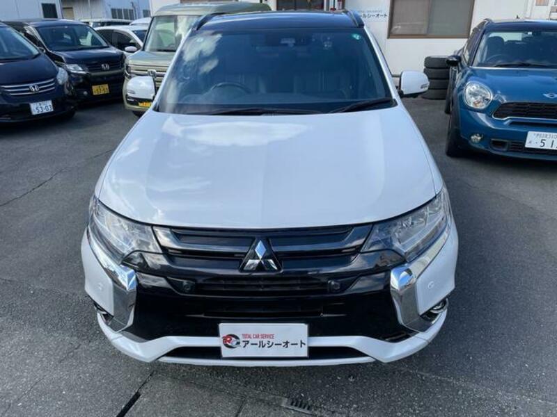 OUTLANDER PHEV