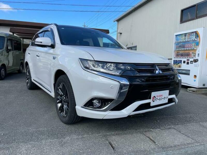 OUTLANDER PHEV