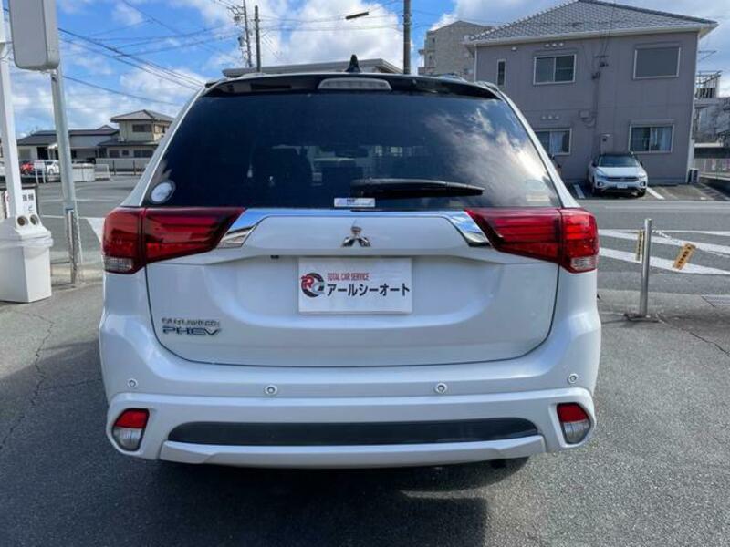 OUTLANDER PHEV