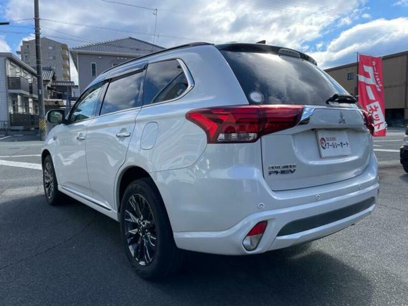 OUTLANDER PHEV