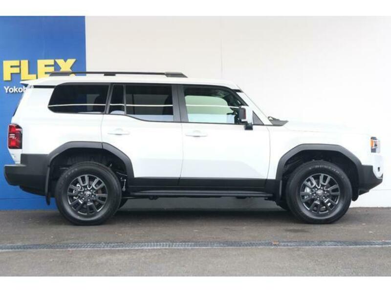 LAND CRUISER 250