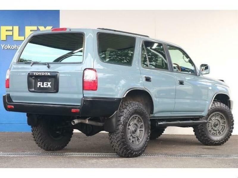 HILUX SURF