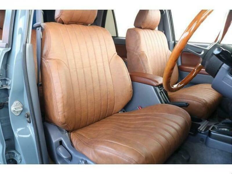 HILUX SURF