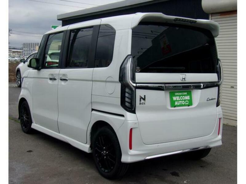 N BOX CUSTOM
