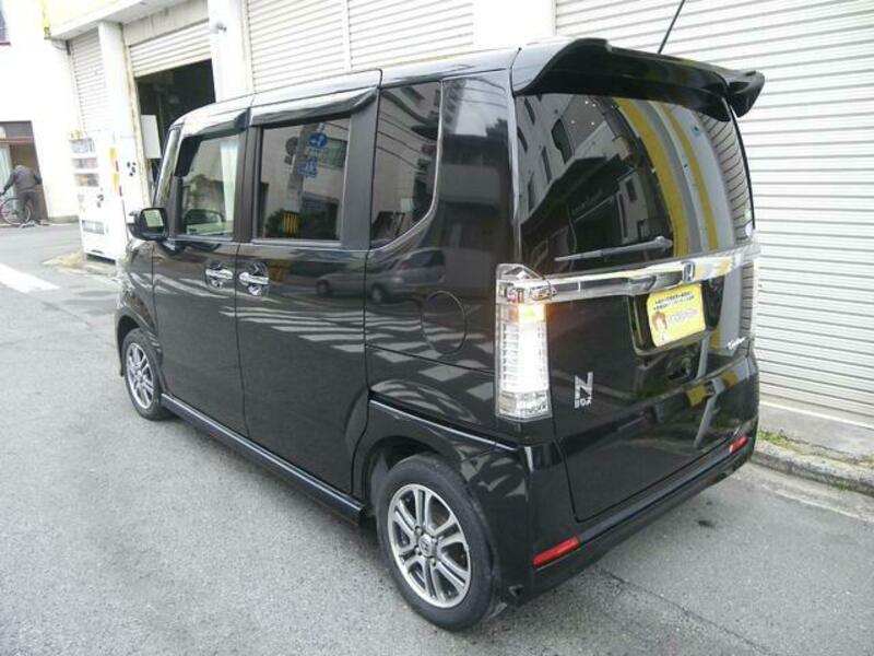 N BOX CUSTOM