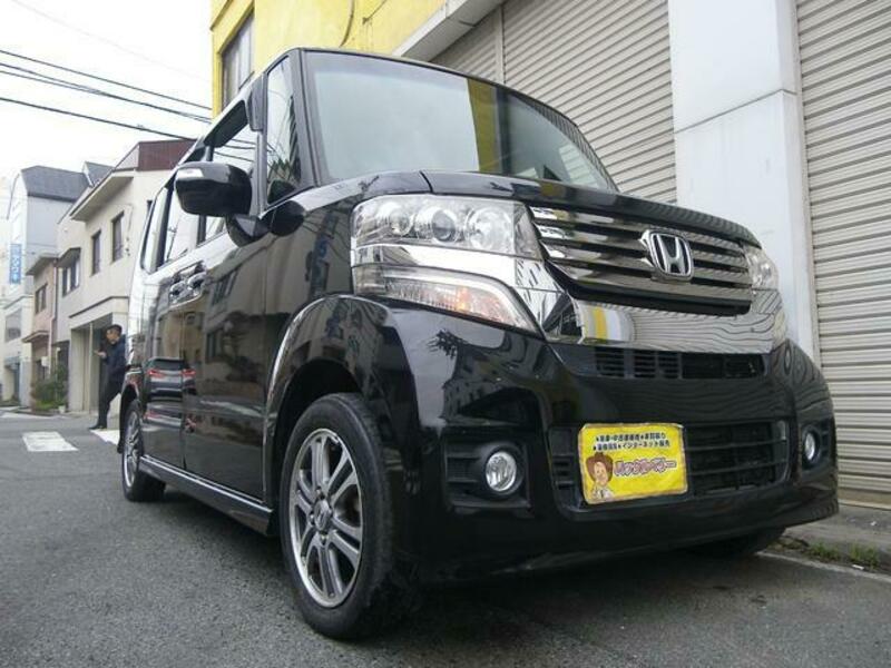 HONDA N BOX CUSTOM