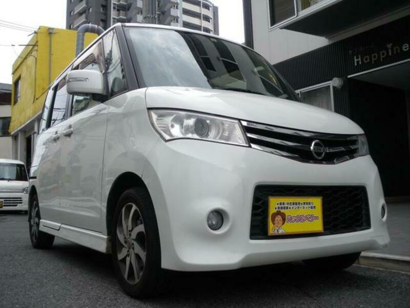 NISSAN ROOX