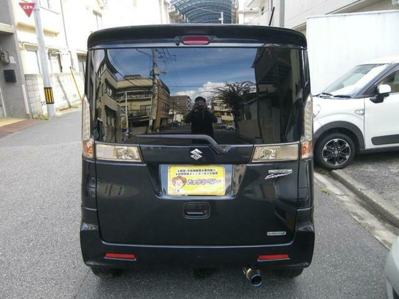 SPACIA CUSTOM