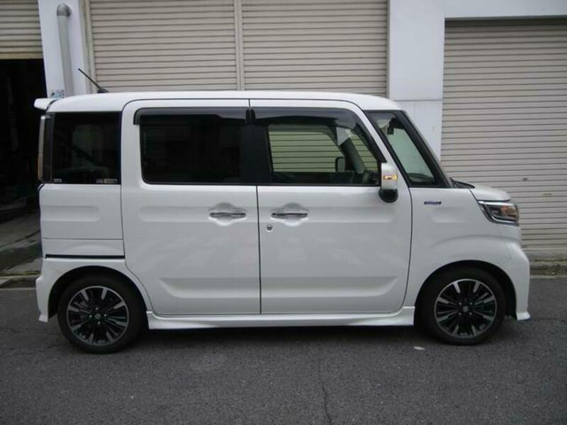 SPACIA CUSTOM