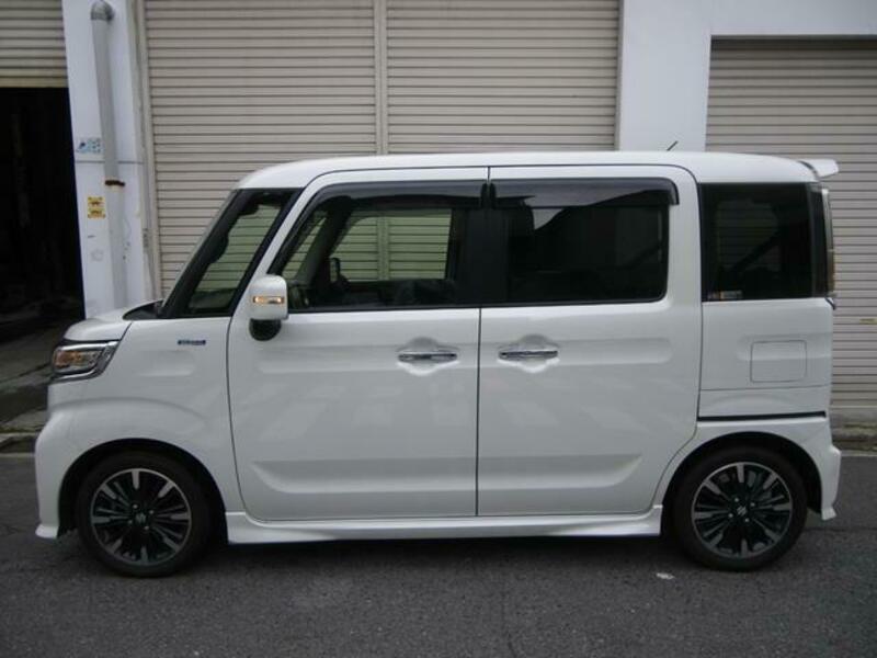 SPACIA CUSTOM